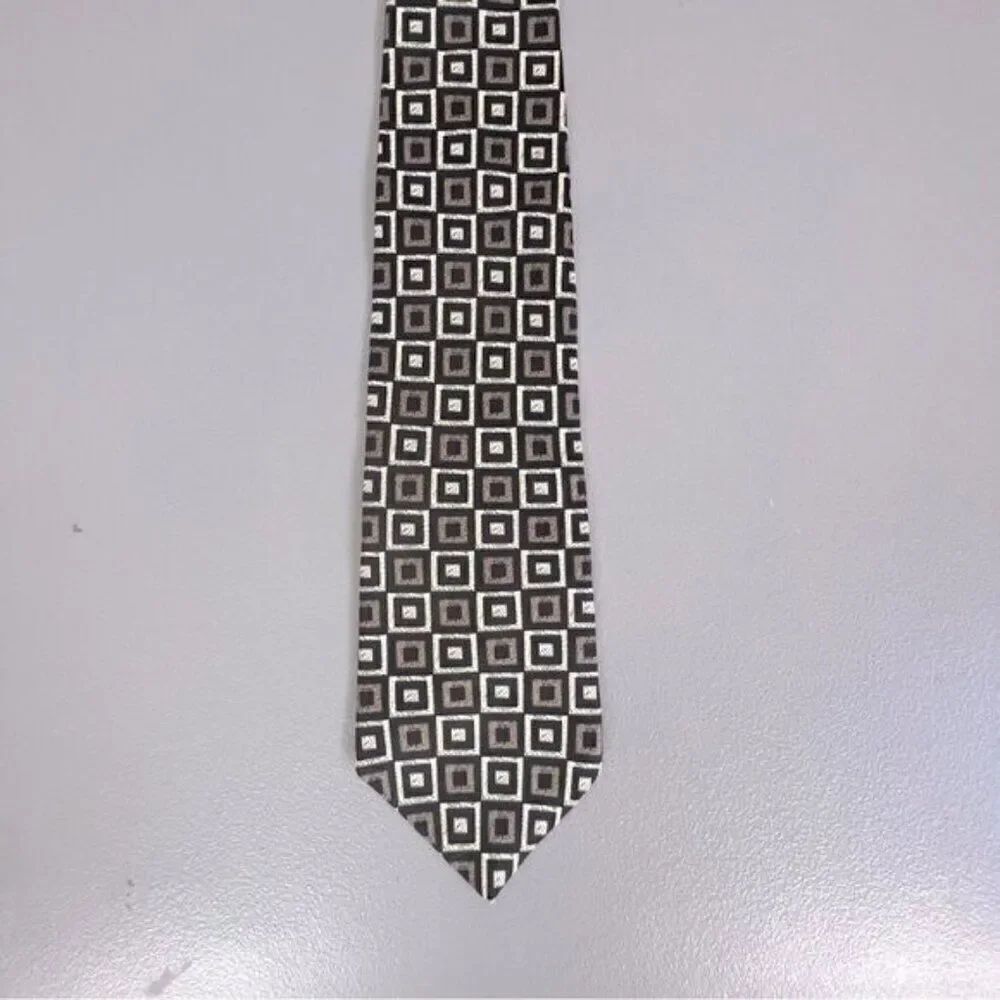 GIVENCHY MENS SILK TIE BLACK WITH GRAY SQUARE DESIGN